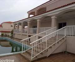 Villa de 7 chambres avec piscine