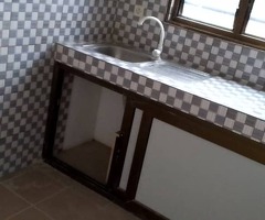 piece wc douche cuisine interne nouvelle construction avec balcon.