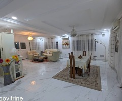 BEL APPARTEMENT MEUBLE