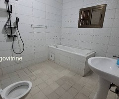 A louer Á  AMADAHOMÉ CATHOLIQUE