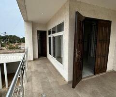 BELLE ET SPACIEUSE VILLA  A LOUER