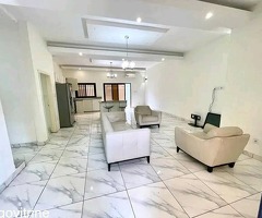 Villa Duplex à Louer à Togo 2000 – Proche Aéroport