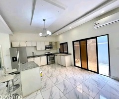 Villa Duplex à Louer à Togo 2000 – Proche Aéroport