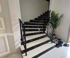 Maison de Location à Vendre au Bord de la Grande Voie de Kossigan – Lomé