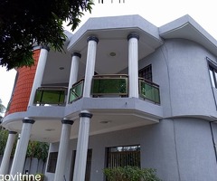Villa Haut Standing avec Piscine à Louer à Hedzranawoé – Lomé
