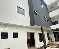 Villa Duplex Neuve à Vendre à Agbalépédo – Emplacement Idéal