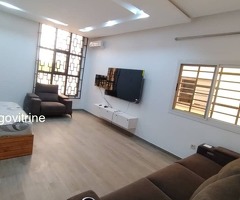 À Louer – Villa Duplex Meublée avec Piscine à Agoè (2 Lions, Ministre Yark)