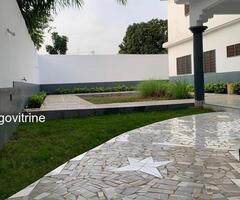 À LOUER – APPARTEMENT MEUBLÉ À ADIDOGOMÉ ATIGANGOMÉ