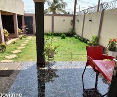 À LOUER – VILLA MEUBLÉE AVEC JARDIN À ADIDOGOMÉ SAGBADO LOGOTÉ