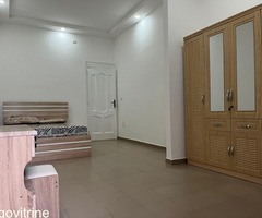 À LOUER – VILLA DUPLEX MEUBLÉE 3 CHAMBRES AVEC JARDIN À ADIDOGOMÉ AMADAHOME