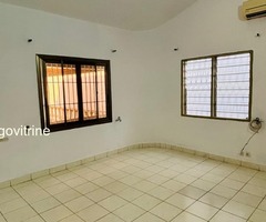 Villa Haut Standing à Hédzranawoé (près de Coris Bank) – 3 Chambres + Dépendances + Grand Jardin –  