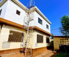 MAGNIFIQUE VILLA À ADIDOGOMÉ MARCHÉ (LOMÉ)