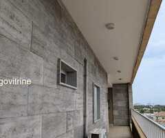 IMMEUBLE R+2 À NYÉKONAKPOÈ (LOMÉ)