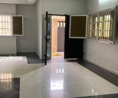 VILLA DUPLEX À ADIDOGOMÉ YOKOÉ