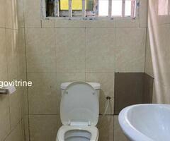 VILLA DUPLEX À ADIDOGOMÉ YOKOÉ