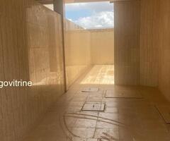 VILLA DUPLEX À ADIDOGOMÉ YOKOÉ