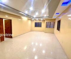 VILLA NON MEUBLÉE DE 4 CHAMBRES À AGOE ASSIYEYE