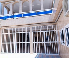 Villa Spacieuse de 10 Chambres à Louer à Hedzranawoé – Proche Clinique Espérance