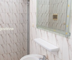 Villa Spacieuse de 10 Chambres à Louer à Hedzranawoé – Proche Clinique Espérance