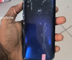 Smartphone Motorola Moto G8 Plus (64 Go)