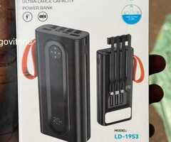 Power Bank Haute Capacité DEPIN 20000 mAh avec Câbles Intégrés