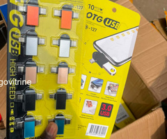 Plaquette de 10 Adaptateurs OTG USB Multi-Connecteurs High Speed (Type-C, Micro-USB, Lightning)
