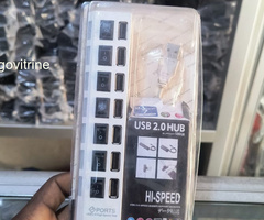 Hub USB 2.0 High-Speed à 7 Ports avec Interrupteurs Indépendants et Témoins LED