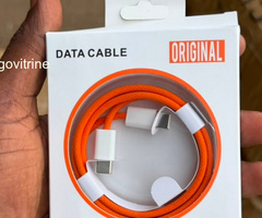 Câble de Charge Rapide & Transfert de Données Tressé Renforcé Type-C vers Type-C