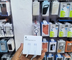 ⚡ Câble de charge USB-C Apple 240W – 2 mètres