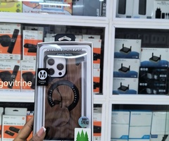 Coque Premium Fanshi Series – Bois Naturel Mahogany Compatible iPhone 15 Pro Max