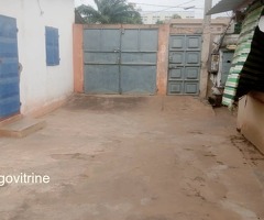 Maison sur un lot à vendre à Djidjole