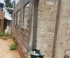 Une Maison inachevée à Aflao au Ghana 
